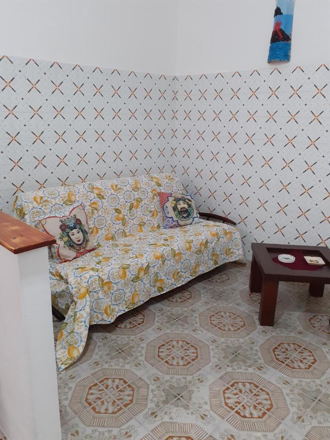 Domus Apollo Leilighet Lipari  Eksteriør bilde